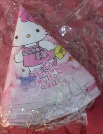 Hello Kitty party hats(10)