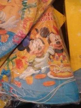 Mickey mouse party hats(10)