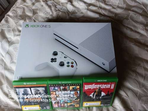 Xbox One S 1Tb Bundle