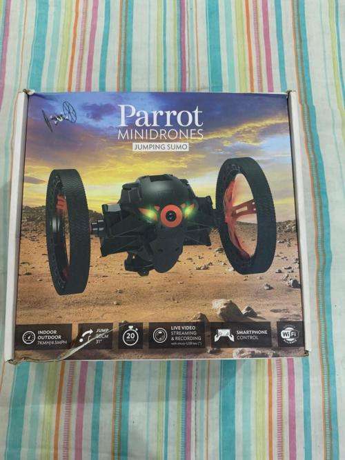 Parrot Jumping Sumo App-Controlled MiniDrone for Android and iOS (Black) 720mp camera