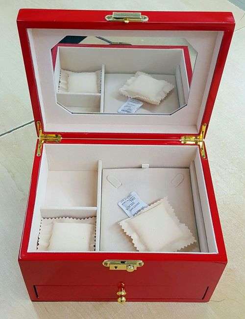 JEWELRY BOX/ CASE *REAL SOLID WOOD*