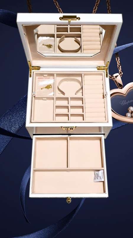 JEWELRY BOX/ CASE *REAL SOLID WOOD* ARCTIC WHITE WITH MIRROR