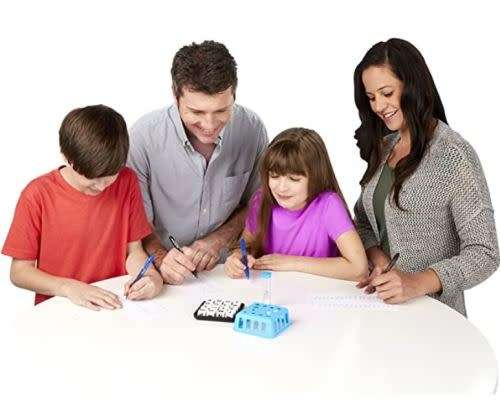 BOGGLE SCRABBLE DICE WORD GAME