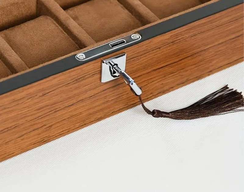 WATCH BOX  DISPLAY  CASE  STORAGE  ORGANISER 8 SLOT BLOCK DIVISION QUALITY SOLID WOOD