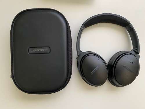 Bose QuietComfort 35 Acoustic Noise Cancelling Headphones