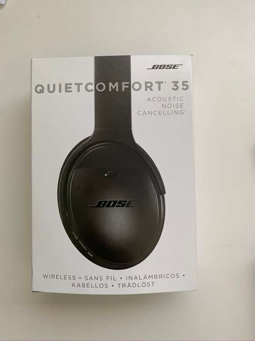 Bose QuietComfort 35 Acoustic Noise Cancelling Headphones