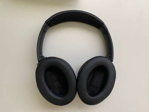 Bose QuietComfort 35 Acoustic Noise Cancelling Headphones