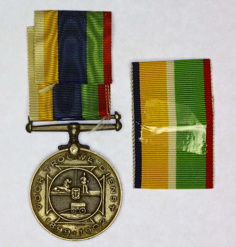 DTD (With length of LvW : Wound Riband) to Kapt H.J.J. Pretorius, Bloemfontein Cdo. EF