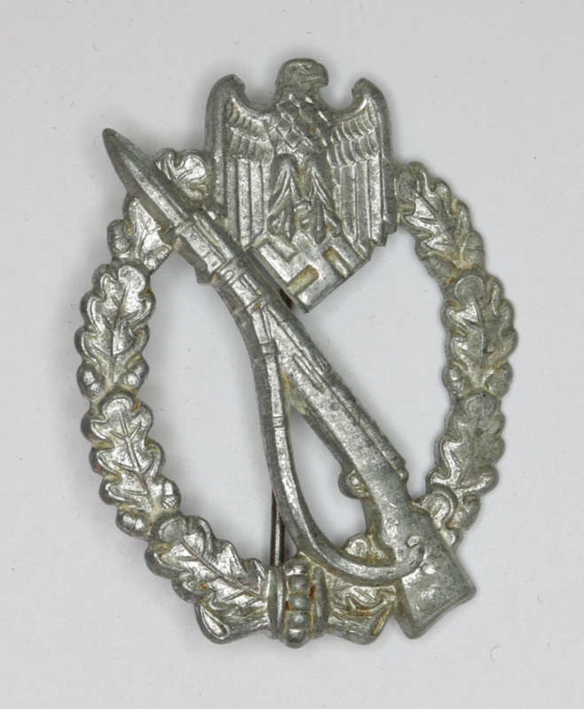 German Infantry Assault Badge in Silver Marked GWL (Gebrüder Wegerhof, Lüdenscheid) EF