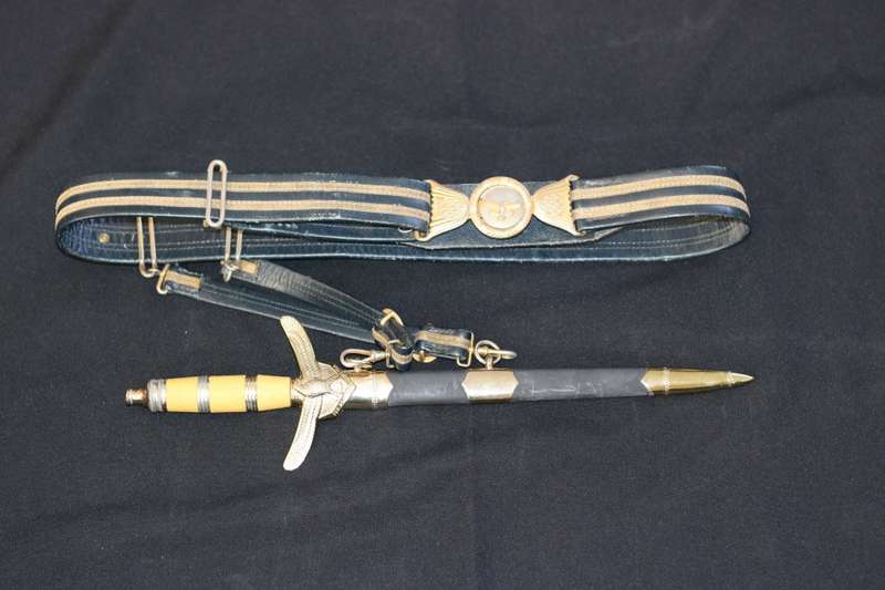 South African Air Force ceremonial dagger made by Eickhorn, Germany complete with belt and hangers