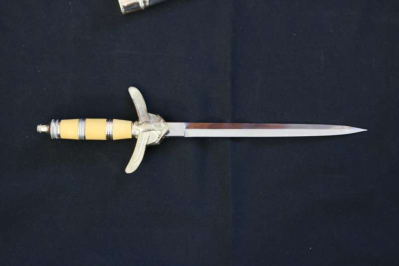 South African Air Force ceremonial dagger made by Eickhorn, Germany complete with belt and hangers