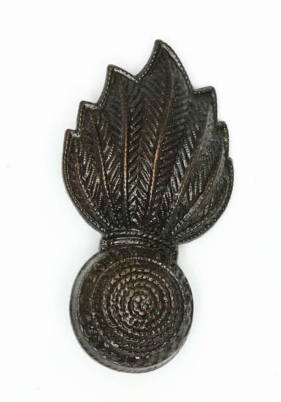 South African Artillery collar badge