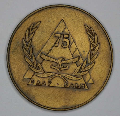1920 - 1995 South African Air Force 75 Year Medallion in Wooden Box EF