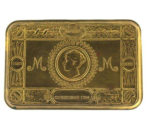 WWI 1914 brass Christmas gift tin good