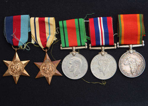 Group of five: 1939/45 Star, Africa Star, Defence Medal, War Medal, Africa Service Medal VF