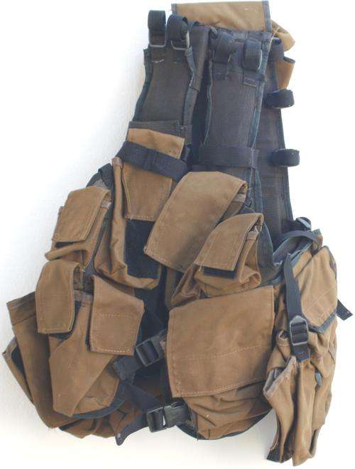Pattern 83 Ammunition Vest Nutria (Combat / Fireforce Jacket)