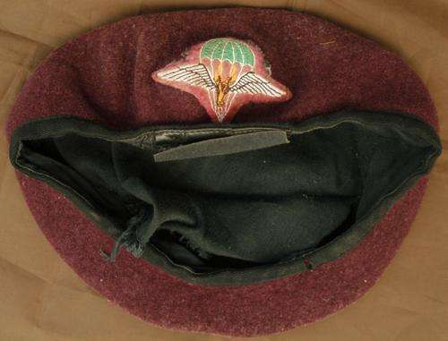1 Parachute Battalion Burgandy Beret Complete with Embroidered Mot Badge Size 55