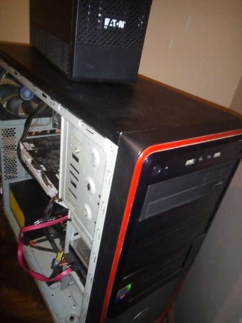 Gaming/Mining machine. AMD Ryzen 5 with ASUS GeForce GTX 1060 (6GB) (Almost new - only 6 months old)