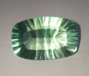 6.8  ct  NATURAL! MINT GREEN CHINESE  FLUORITE OCTAGON CONCAVE CUT Gemstone