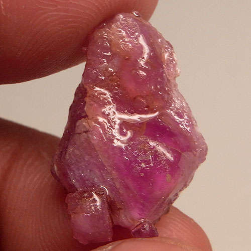 JUMBO 31.40  ct NATURAL100% DARK RED RUBY ROUGH GEMSTONE