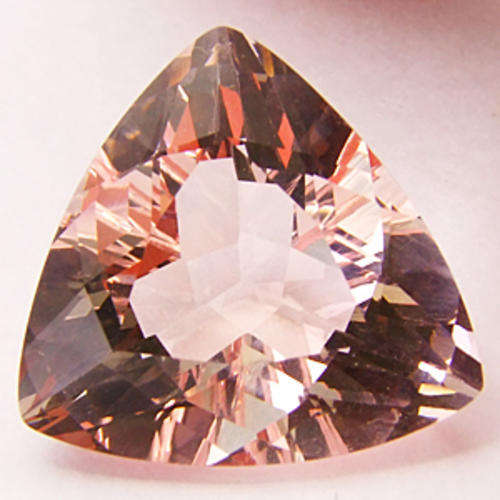 14.55 ct SALMON PINK  TRILLIANT MORGANITE GEMSTONE