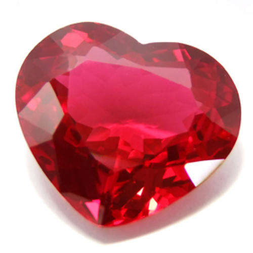 21.75 ct EXCEPTIONAL RED HEART CUT TOPAZ GEMSTONE