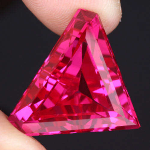 SPECTACULAR~19.05 ct TRILLION CUT TOP RED PINK TOPAZ GEMSTONE
