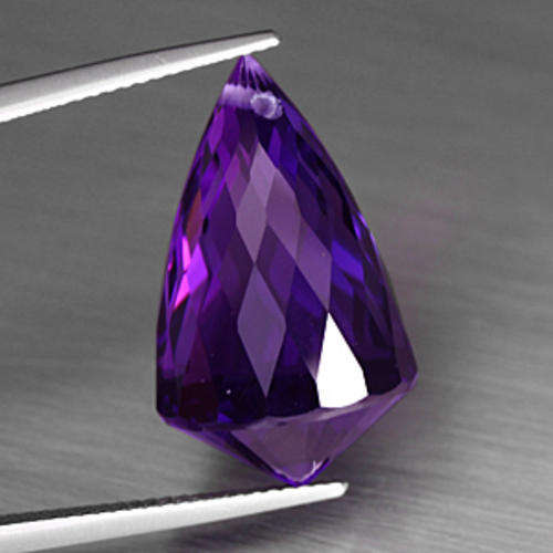 20.17 ct WORLD CLASS COLOUR CHANGING DRILLED BRIOLETTE AMETHYST AFRICA Gemstone