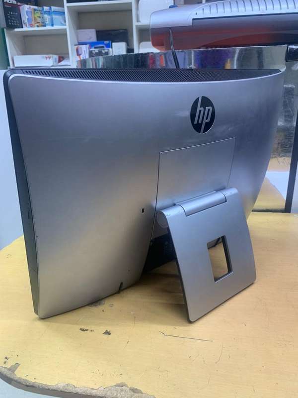 HP ProOne 400 G2 , All in one computer, Core i3 , 6th Gen, 320Gb, 8Gb Ram