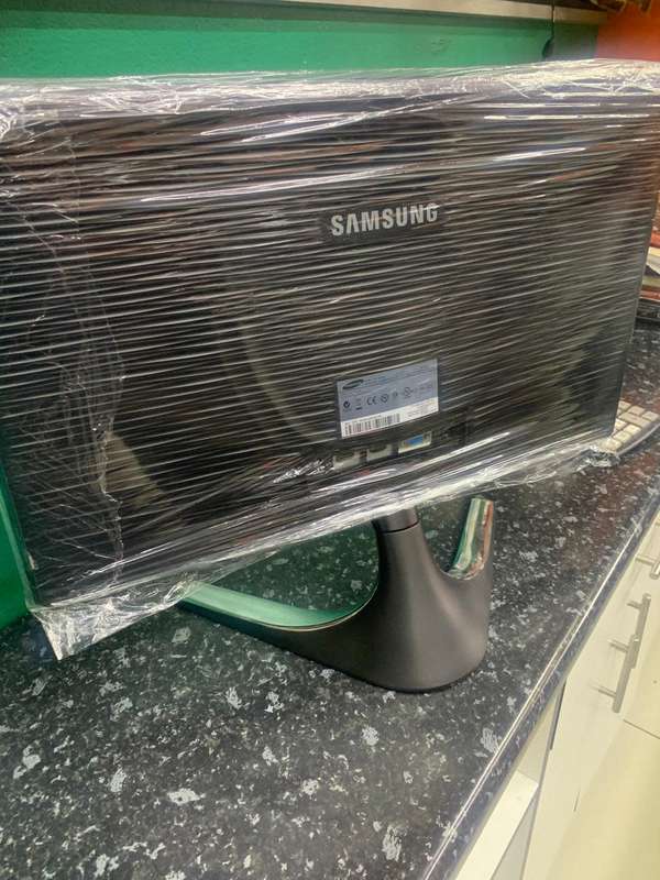 Samsung BX2450 SynchMaster 24` LED LCD Monitor