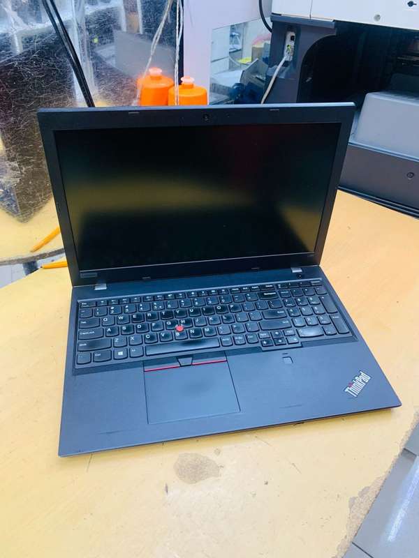 Lenovo ThinkPad L580 15.6-inch FHD Laptop - Intel Core i5-8250U 256GB SSD 8GB RAM Win 10 Pro