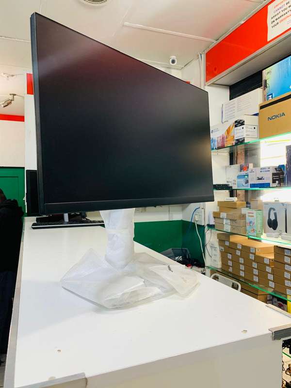 Dell P2222H 21.5-inch Full HD 8ms LCD Monitor