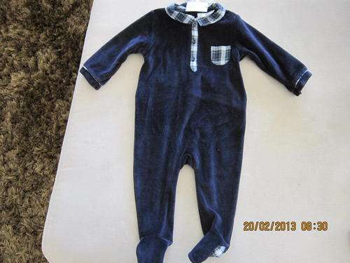 Beautiful Brand new French Designer Jacadi Navy blue Velour grow.9-12 months