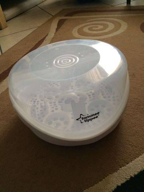 Tommee Tippee Microwave Steriliser
