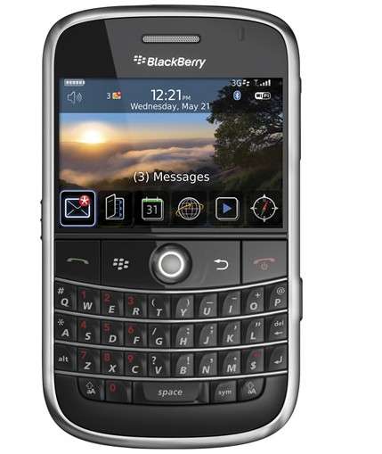 ** SALE** New Genuine Blackberry 9000 Bold ** Incl 4GB SD Card ** Unlocked *