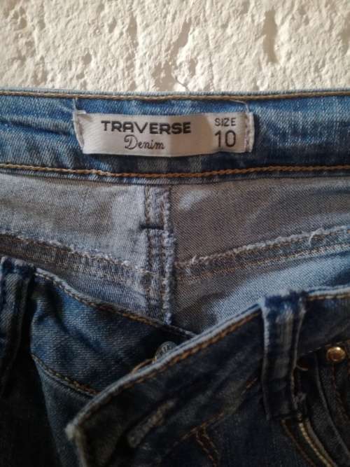 Light Blue Jeans Size 10