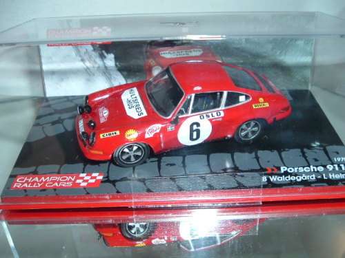 PORSCHE 911S