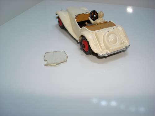 DINKY MG