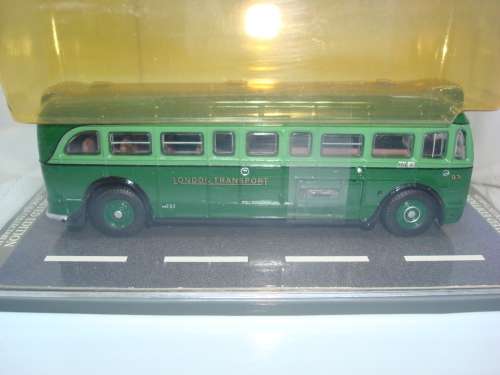 LONDON BUS
