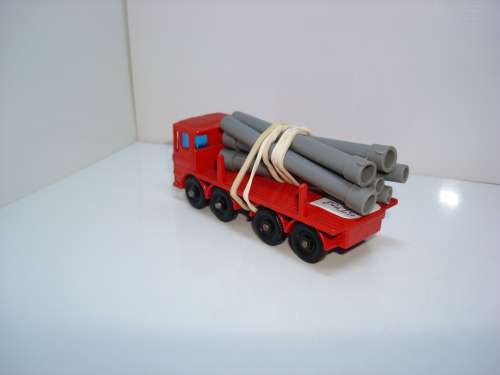 MATCHBOX PIPE TRUCK