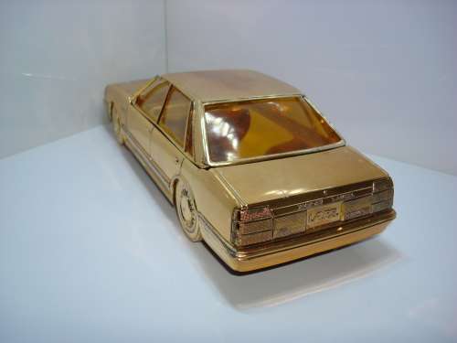 NISSAN LAUREL