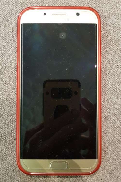 Samsung Galaxy A7 5.7`` Full HD 32GB Smart Phone