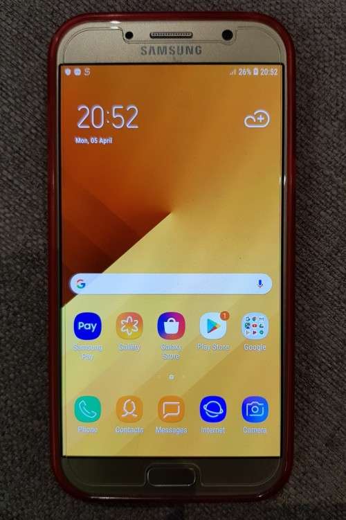 Samsung Galaxy A7 5.7`` Full HD 32GB Smart Phone