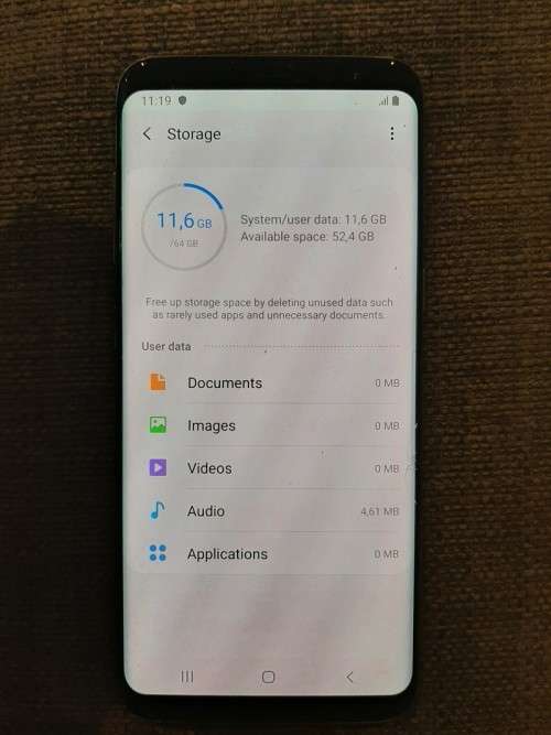 Samsung S8 SM-G950F 64GB Phone fore sale