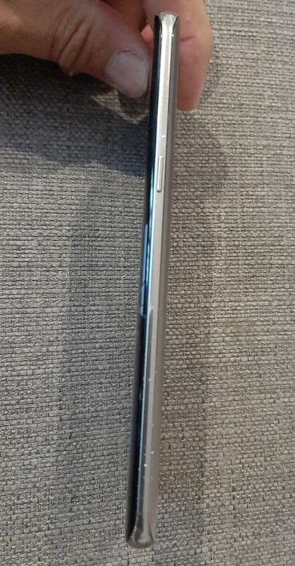 Samsung S8 SM-G950F 64GB Phone fore sale