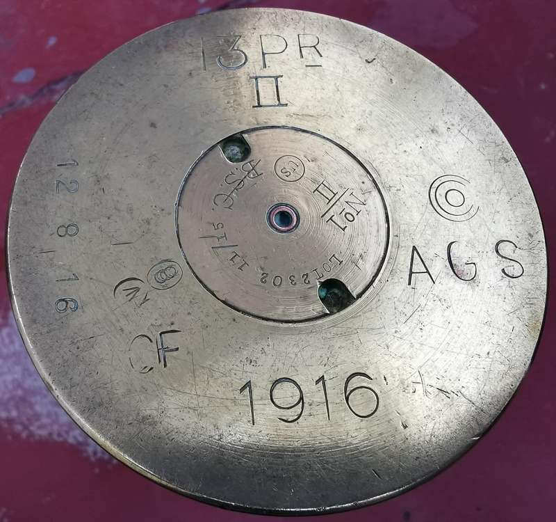 Large brass WW1 1916 3-inch 13-Pounder field gun artillery shell