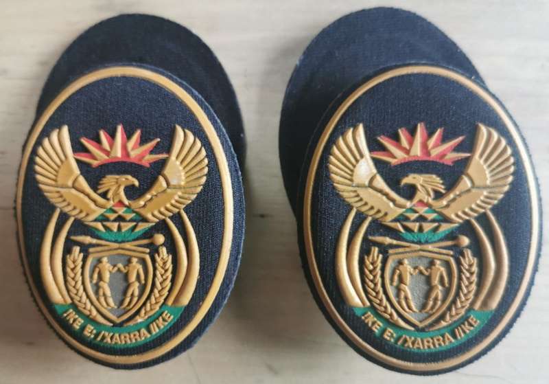 Pair of SA Navy Warrant Officer Class 2 Master / Coxswain rank badges