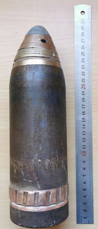 WW1 British 13 Pounder Mk4 75mm shrapnel projectile with #80 Time and Percussion fuze