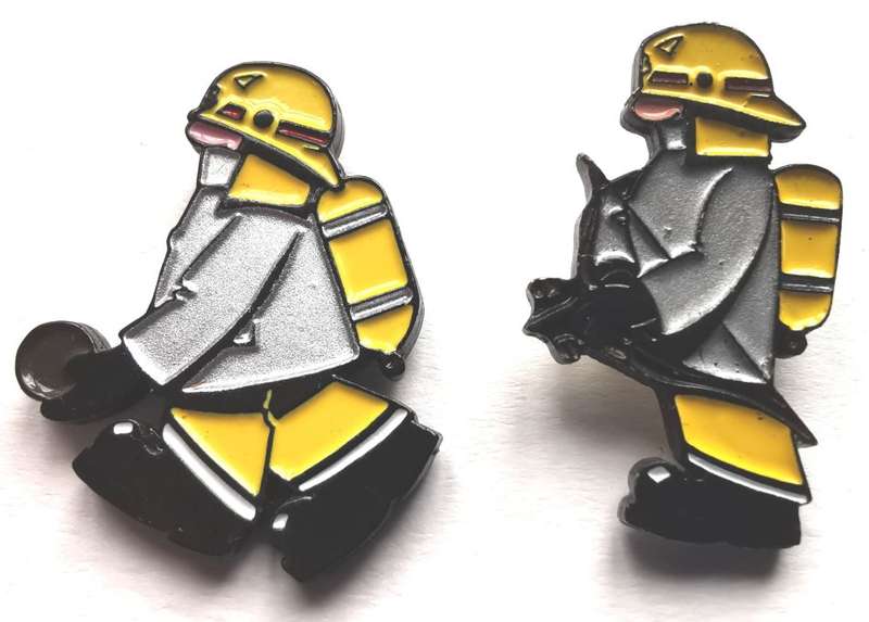 Pair of excellent lapel pin firefighter badges from the 1992 World Firefighters Games in Las Vegas
