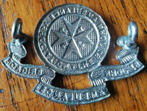 South African St John Ambulance Brigade collar badge (CO1608/1609)